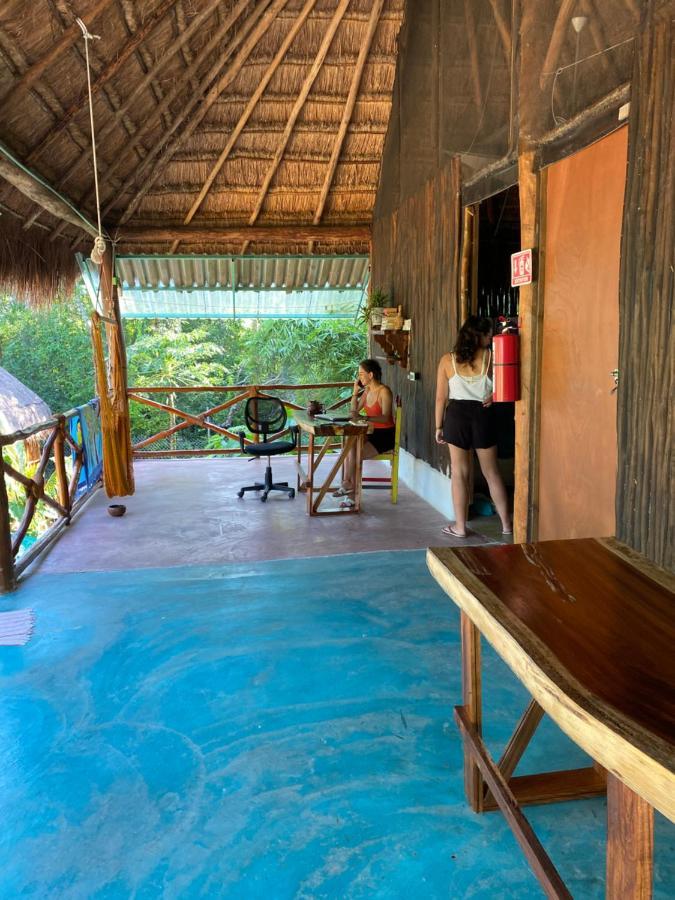 Апартаменты Malinche Cafe In Coba Tulum Экстерьер фото
